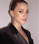 lilireinhart_1733510700_3517265143308722020_49067778.jpg