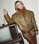 Filename=lilireinhart_1756419119_3709434887259885921_49067778.jpg
Filesize=217KiB
Dimensions=1440x1789
Date added=Sep 14, 2025 lilireinhart_1756419119_3709434887259885921_49067778.jpg